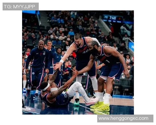 快船117-93大胜太阳！哈登缺阵祖巴茨立功，伦纳德刷新队史56年纪录