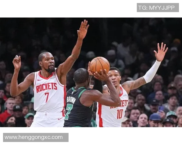 让杜兰特复出打残阵凯尔特人没问题，乌度卡不敢掉以轻心，比赛过程证明赢球远比想象难